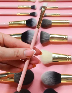 P. Louise P.Louise #125 Angled Liner Brush- Single Brushes|Liner